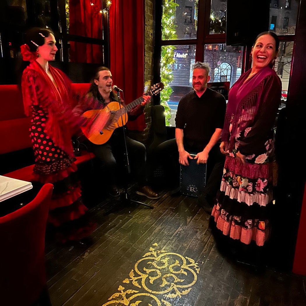 Flamenco Dancers Performance 2
