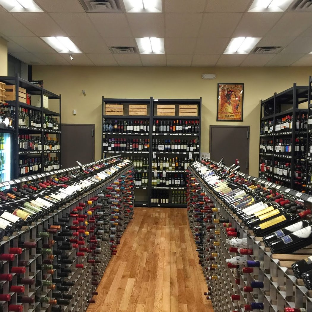 Grand Cru Wine & Spirits 1