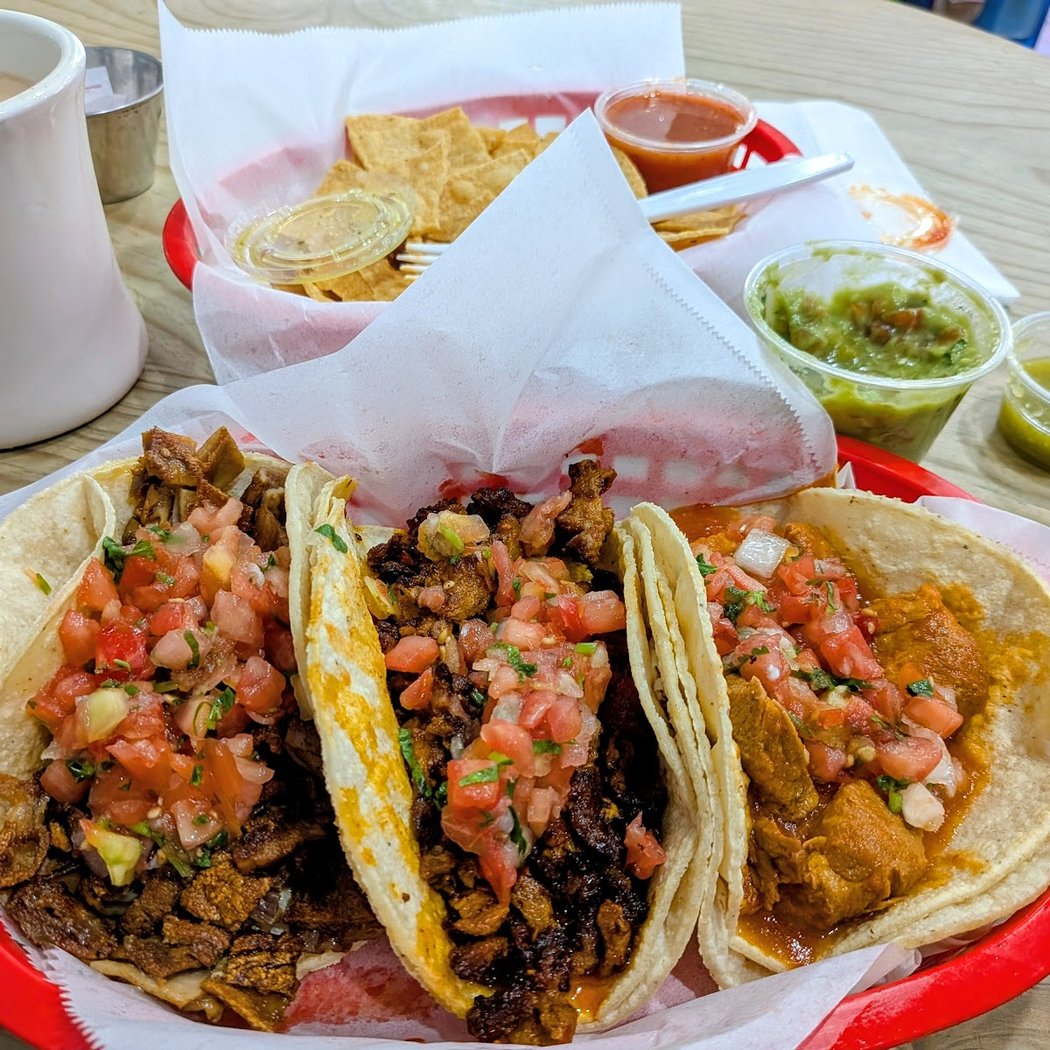 Taqueria La Morena 3