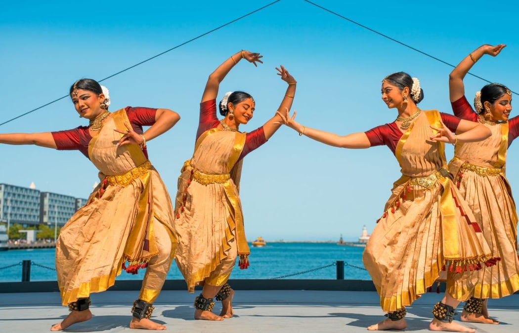 Pier Dance 3
