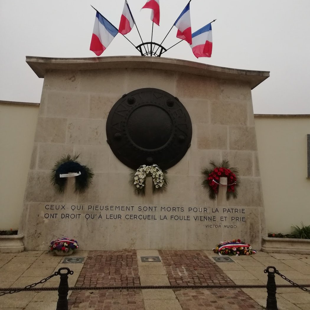 Memorial 2