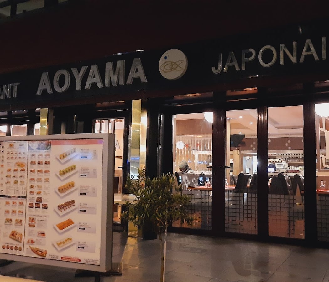Aoyama 4