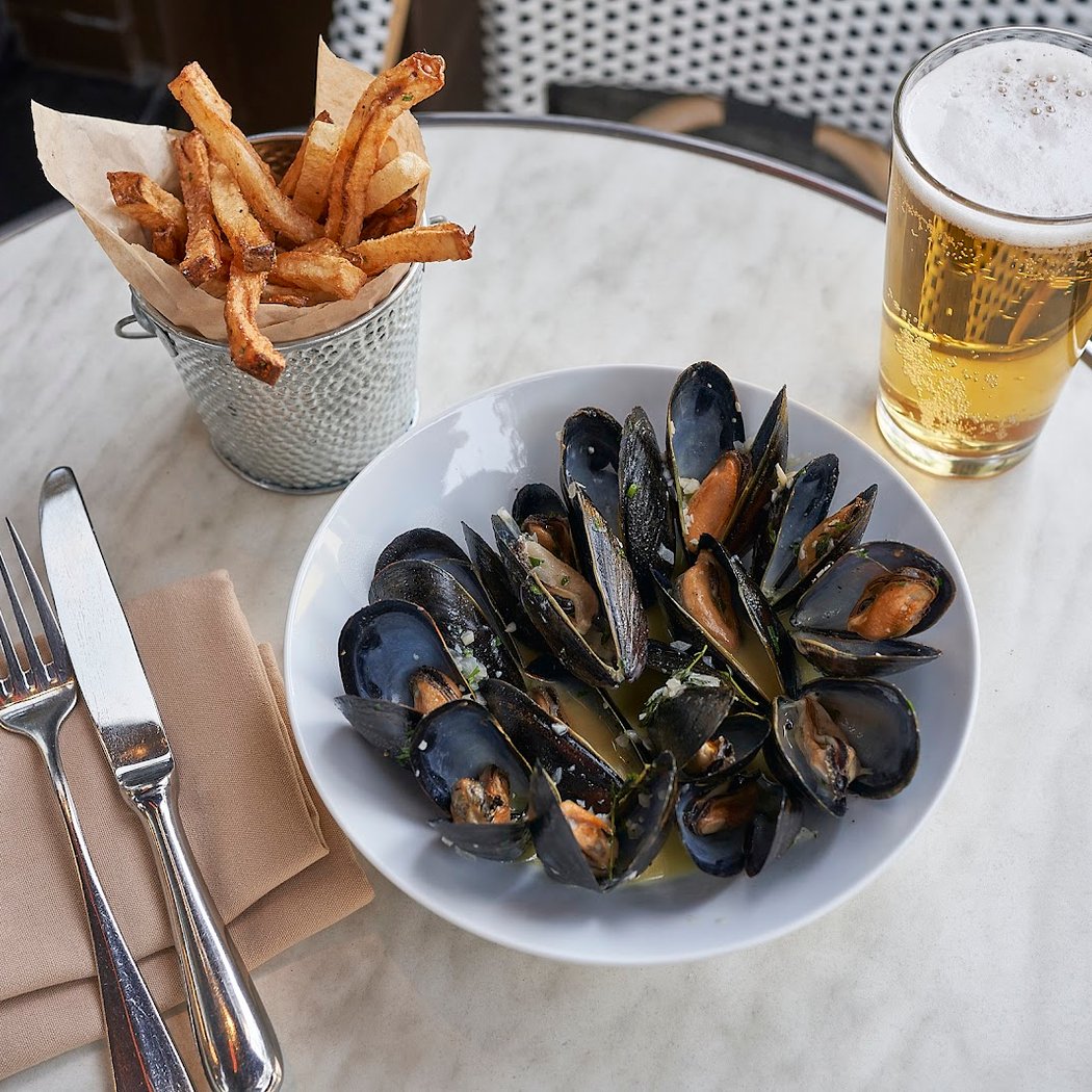 Bistro La Chaumière 1
