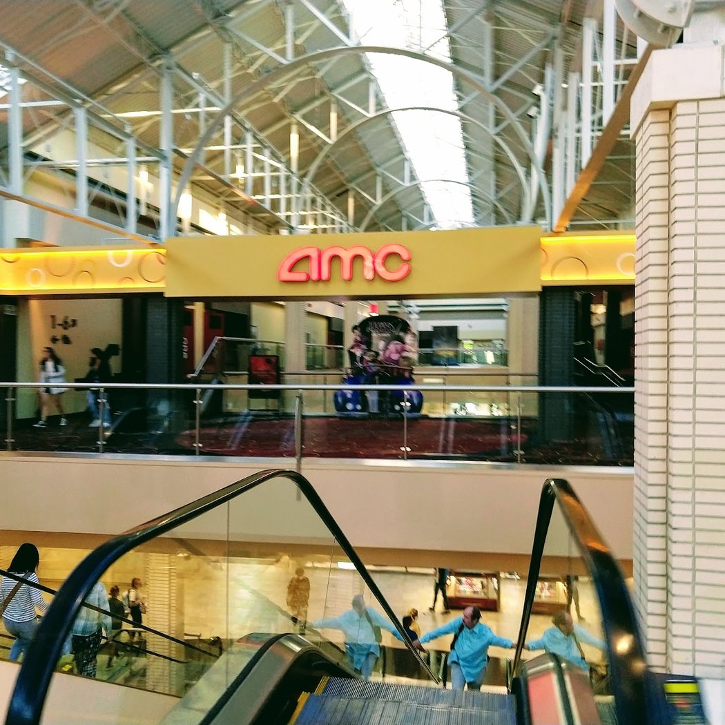 AMC Newport Centre 11 3