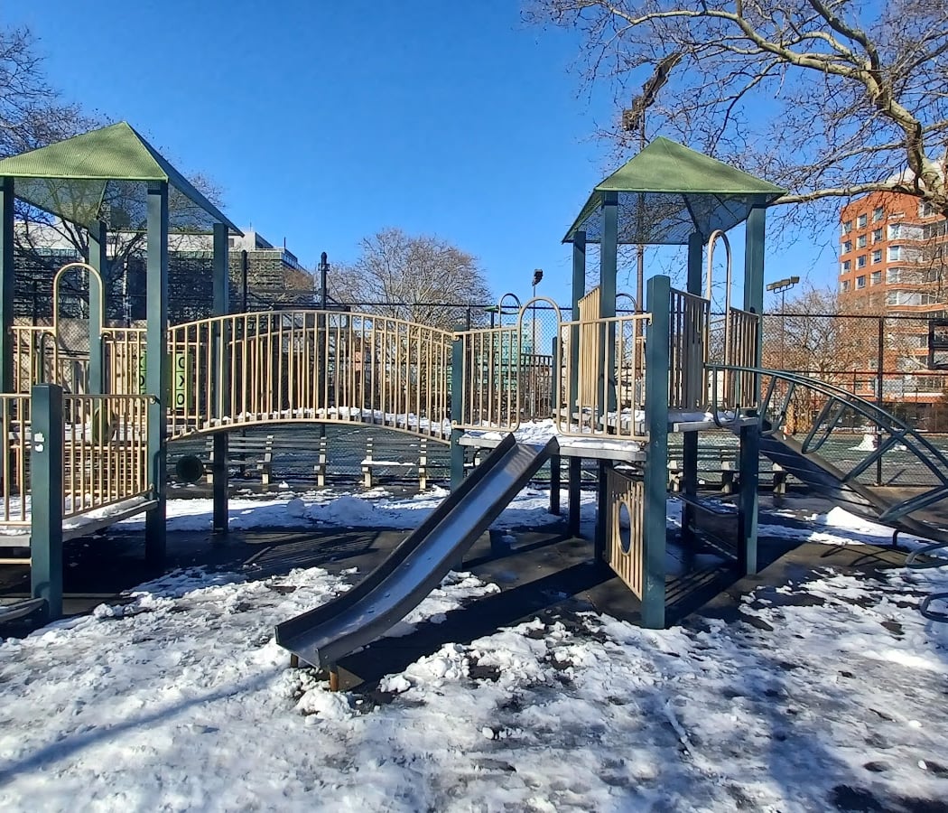 Pratt Playground 1