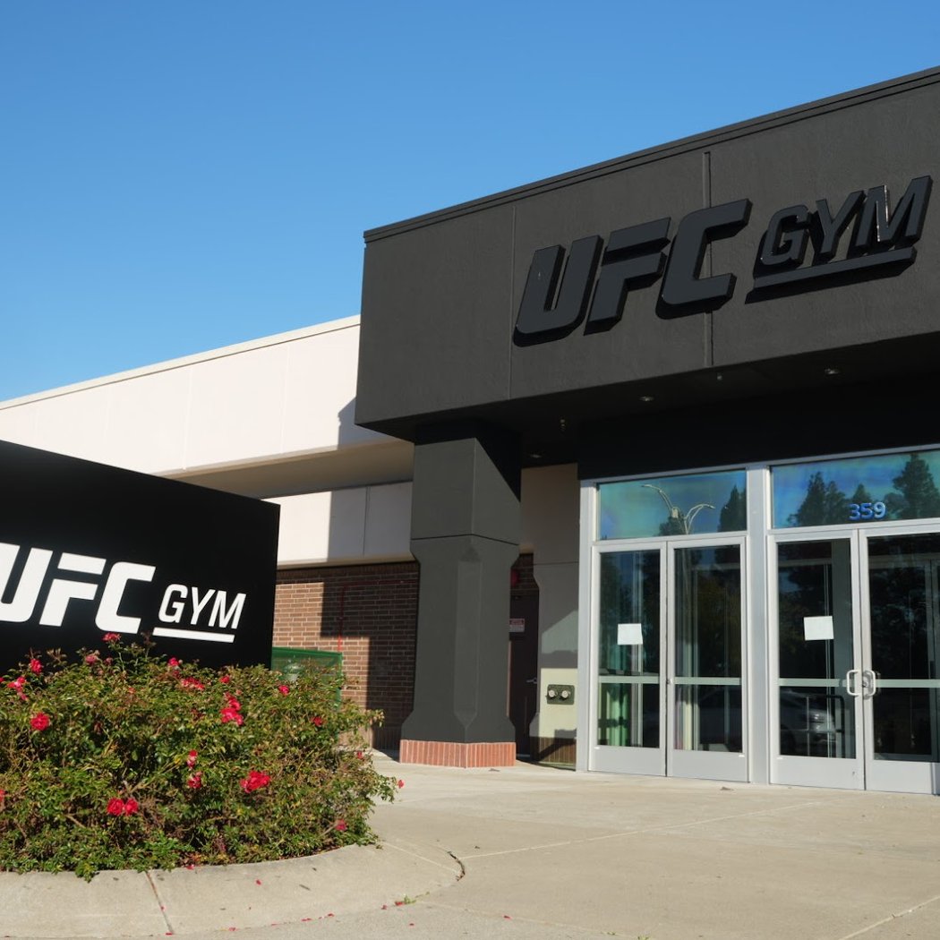 UFC Gym Sunvally New Location Ribbon Cutting 2