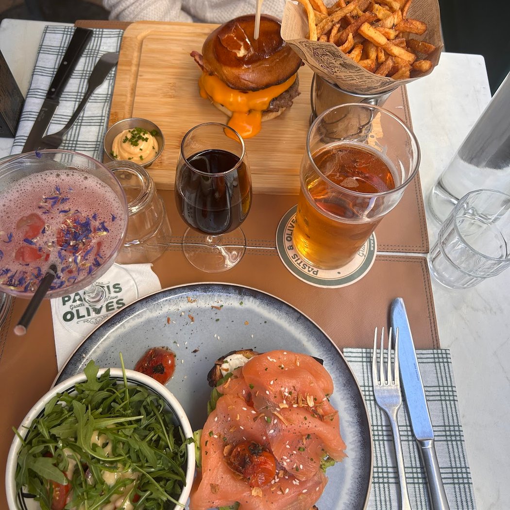 Pastis & Olives 1