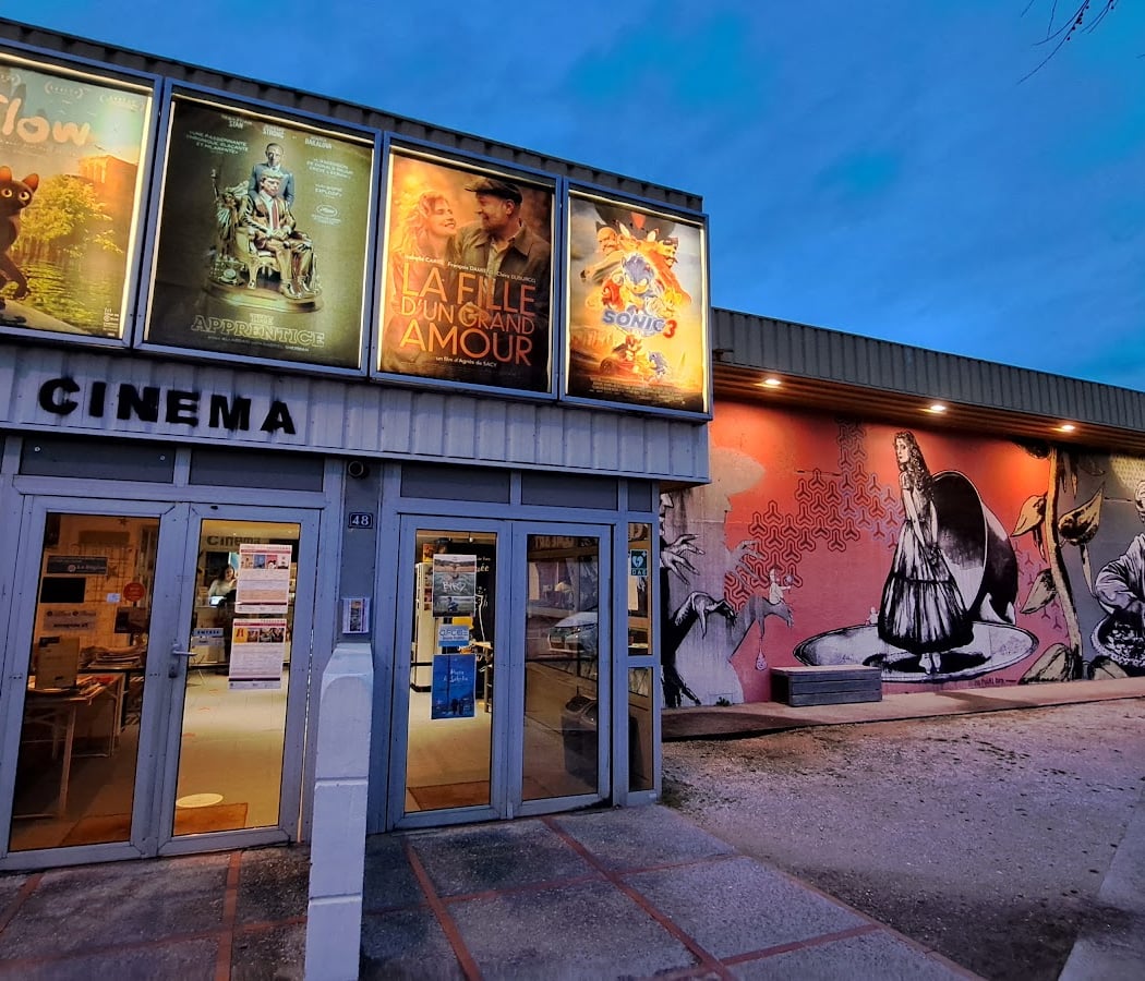 Cinéma Le 7ème Art / Saint-Paul-Trois-Châteaux 1
