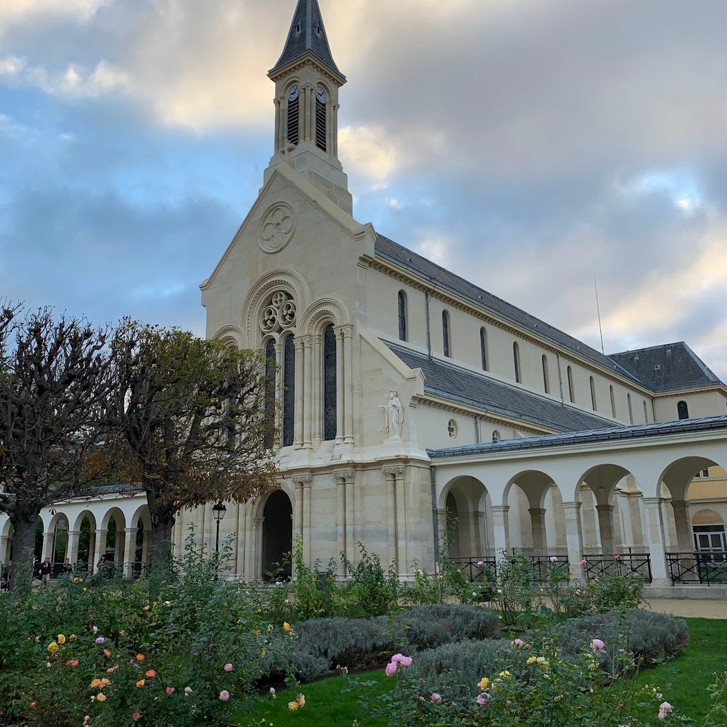 Jardin des Mille Roses de l’Hôpital Corentin Celton 2
