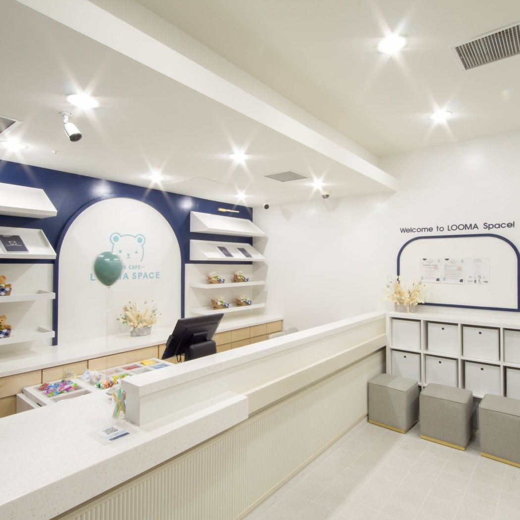 Looma Space 4
