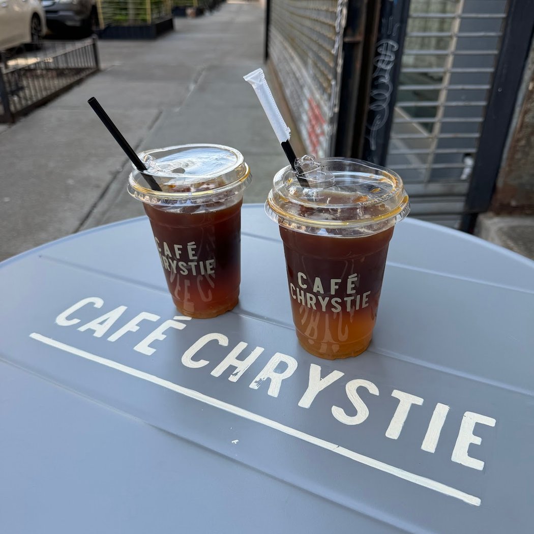 Café Chrystie 3
