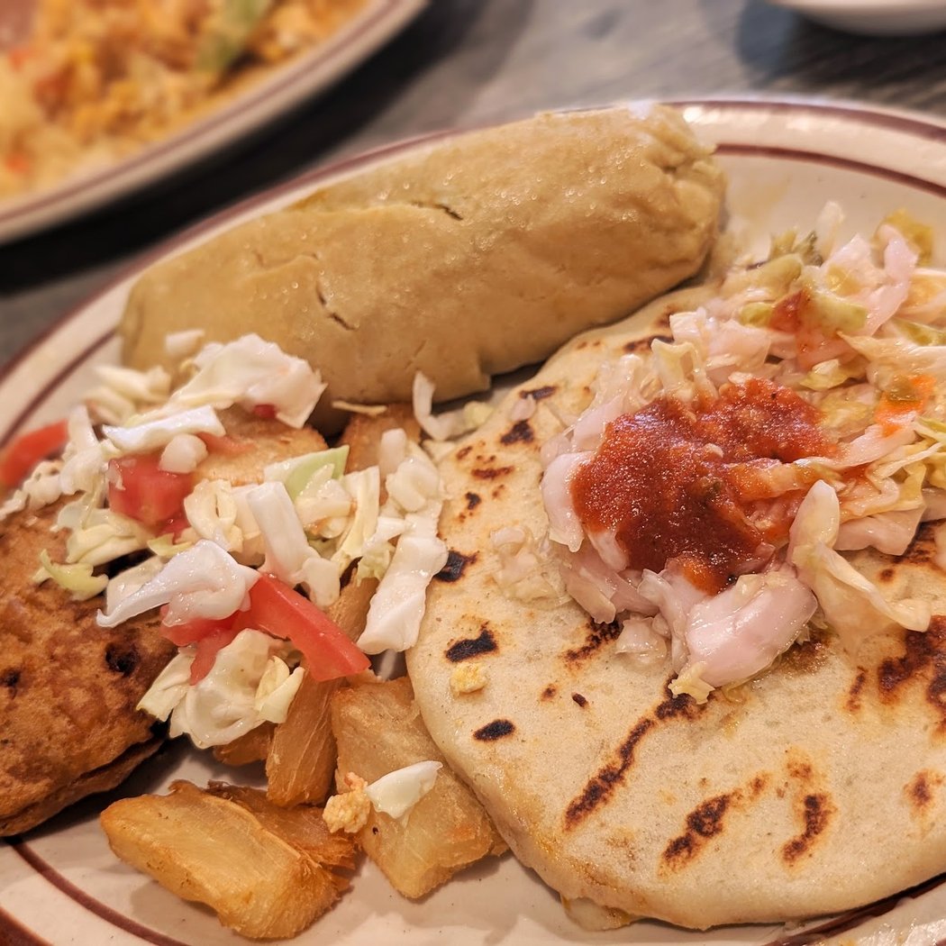 Los Panchos Restaurant 1