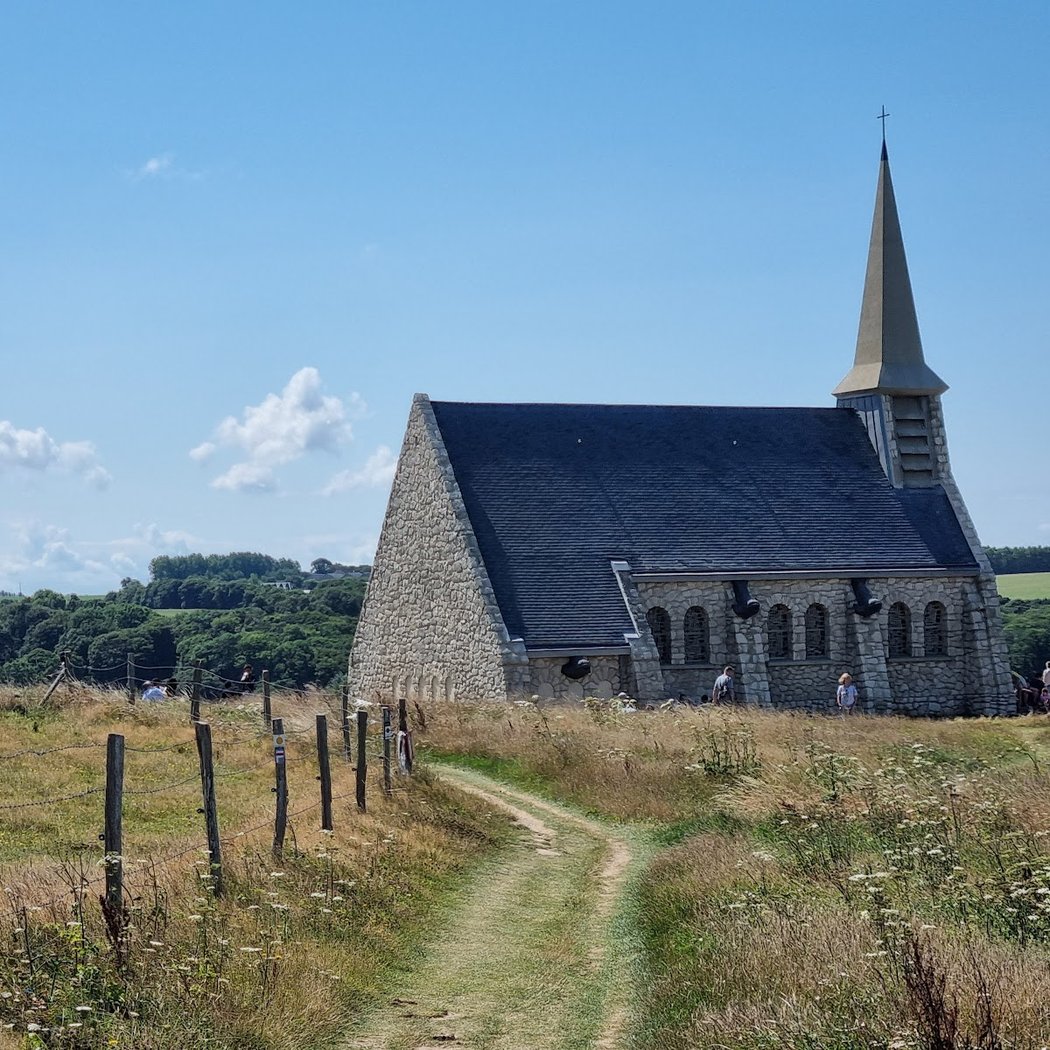Chemin des Douaniers 3