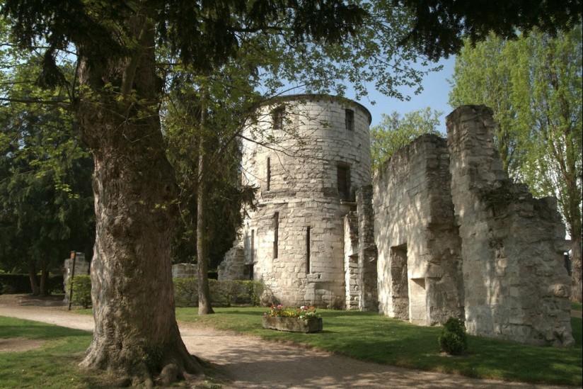 Abbaye de Saint-Maur 1