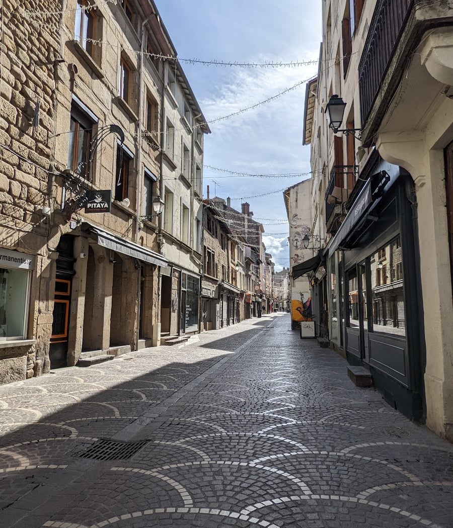 Rue des Martyrs de Vingré 2