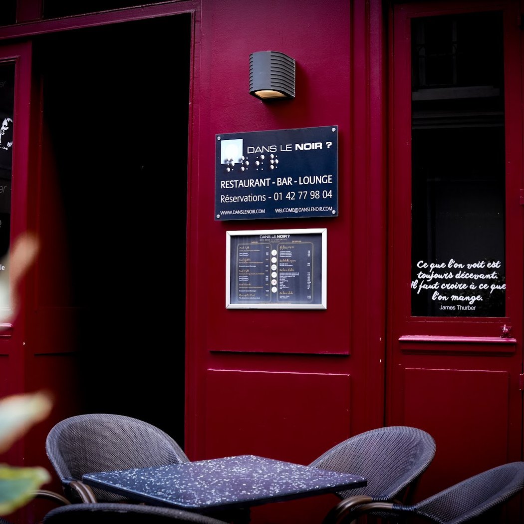 Experience gourmet French cuisine in total darkness 2