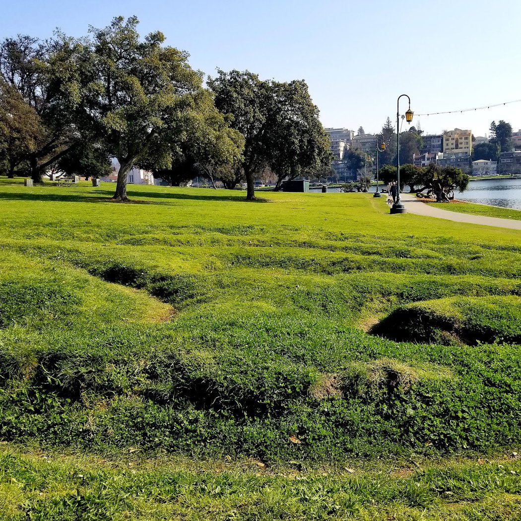 Lake Merritt Labyrinth