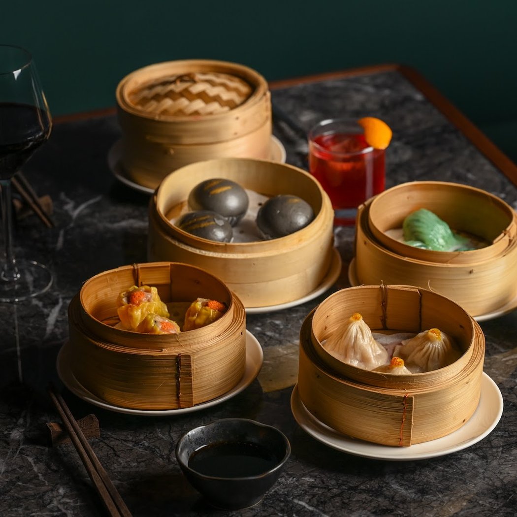 Aves Thai & Asian Fusion restaurant 1