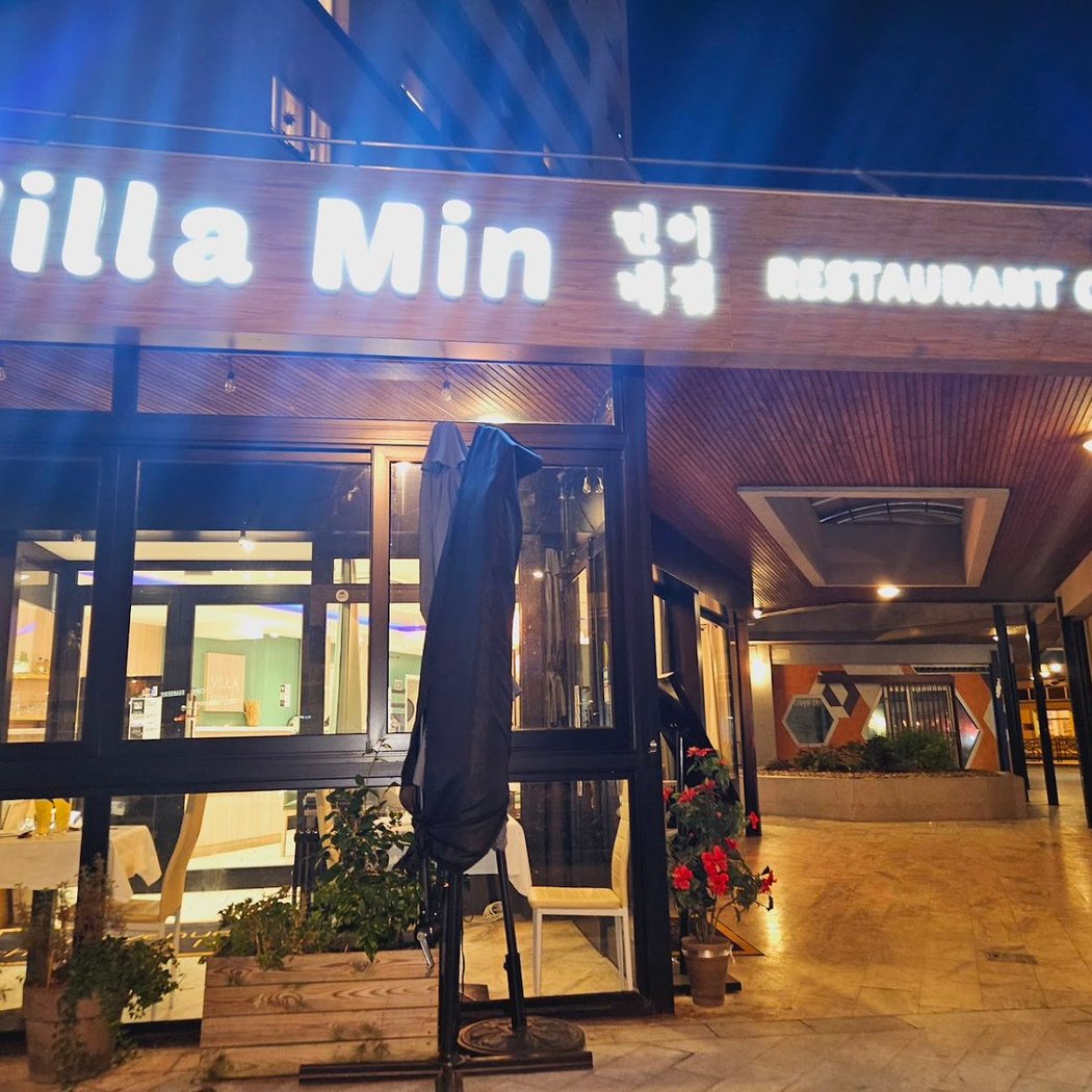 Villa Min 2