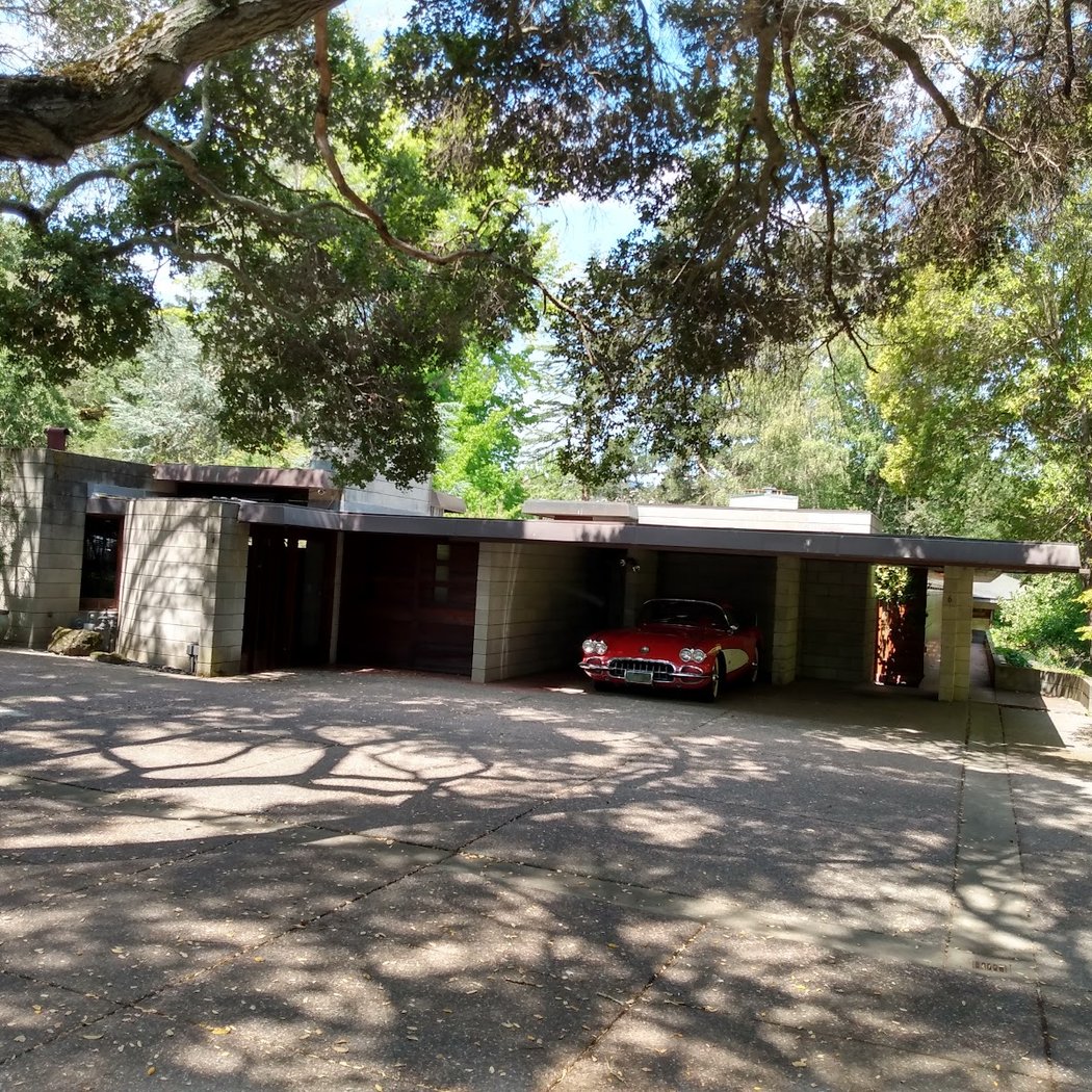 Frank Lloyd Wright Venue 2