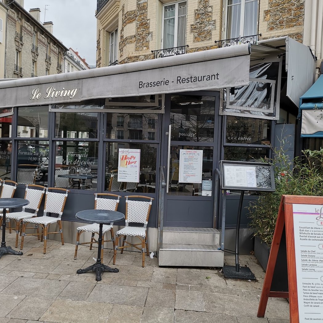 Le Living Bar Restaurant 2