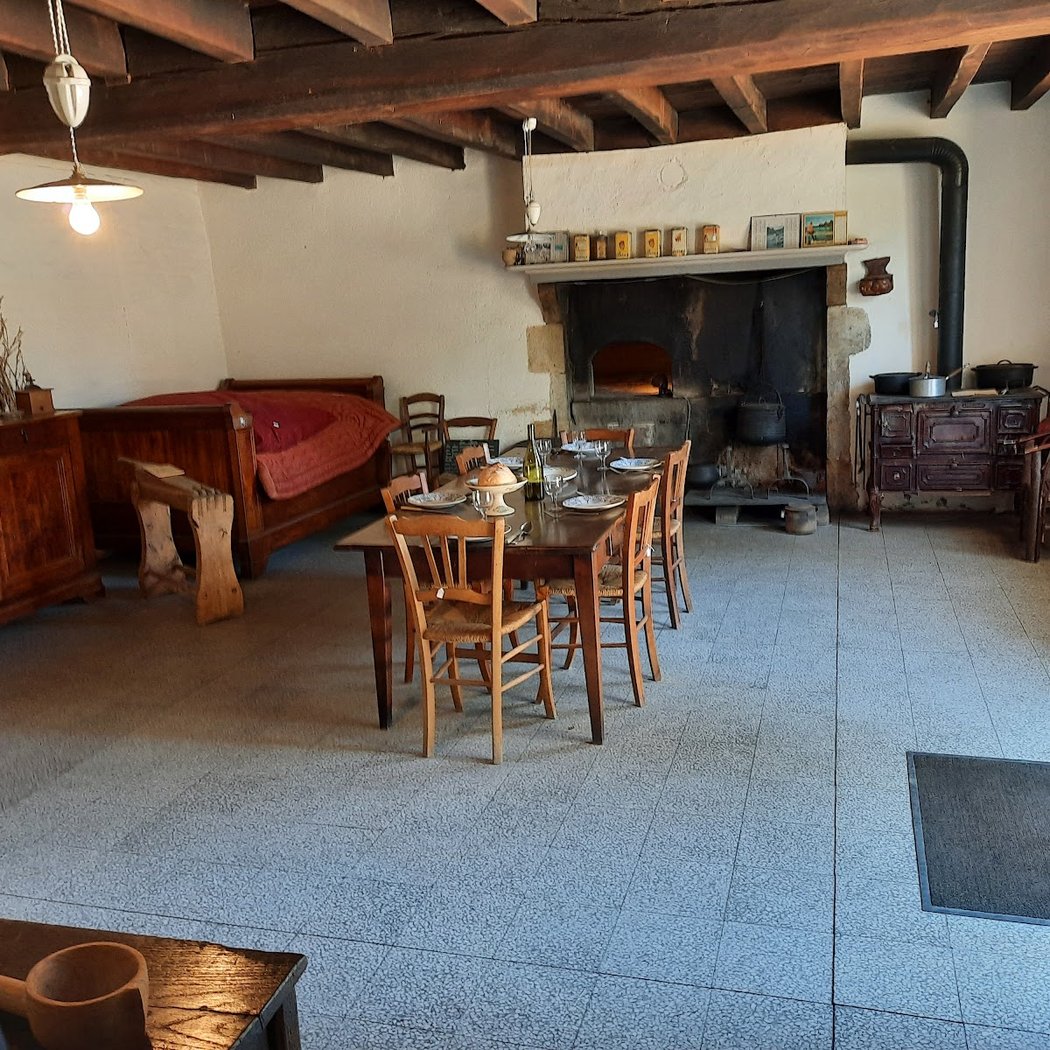 Maison des Traditions 3