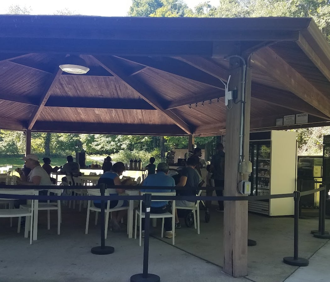 Storm King Art Center: Outdoor Cafe 2