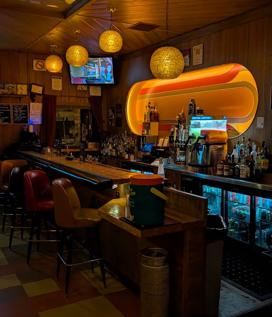 Speed Dating at Thunderbird Lounge 3