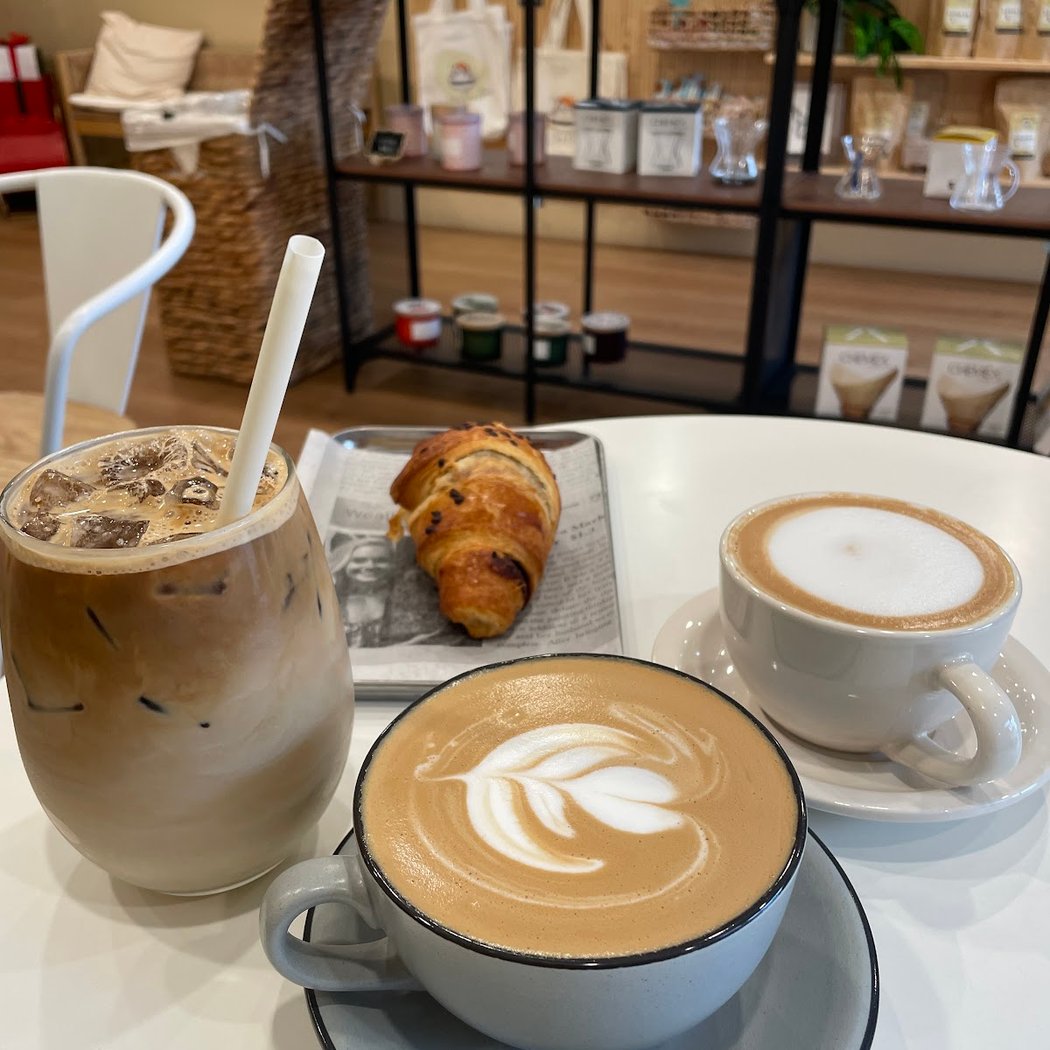 Diamond Coffee N Pastry 1
