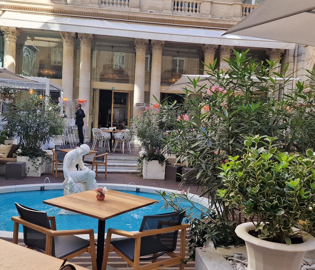 Terrasse Eugénie 3