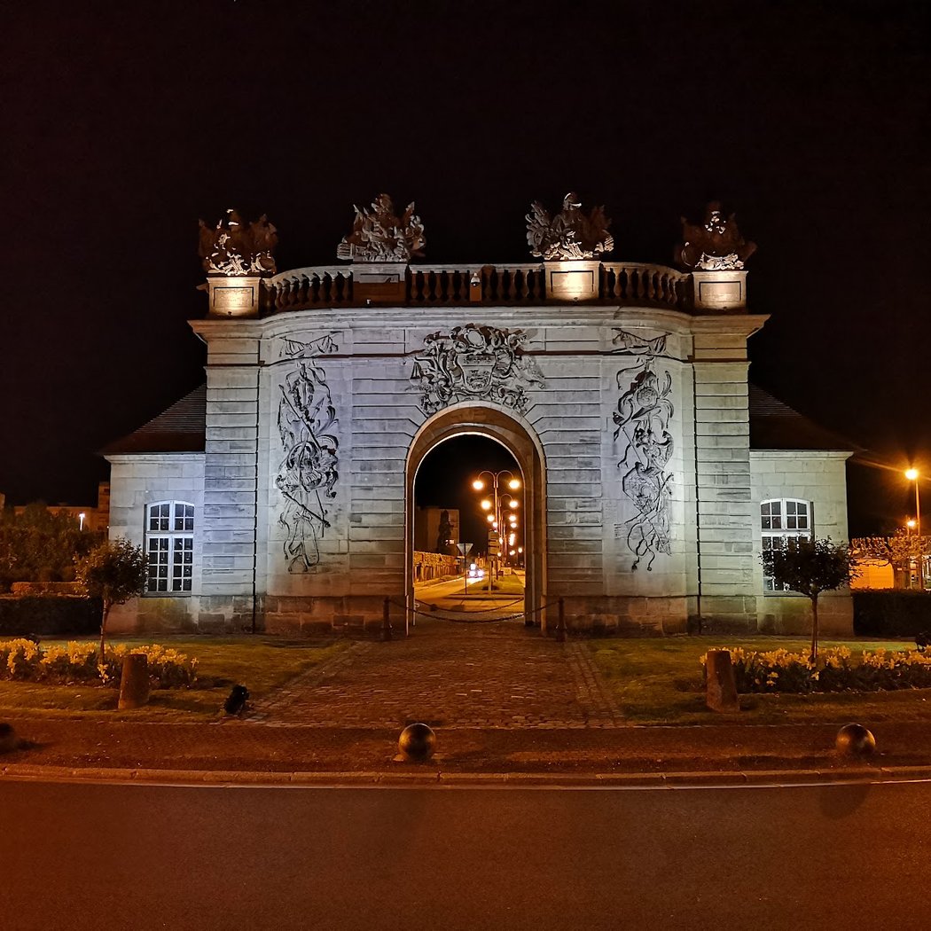 Porte du pont 1