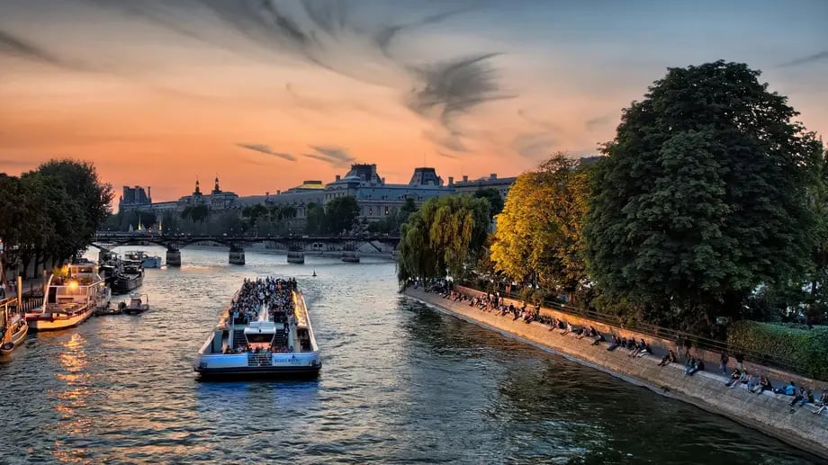 Croisières DiscoDisco sur la Seine 2