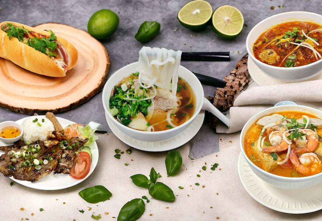 Pho Huyen & Banh Mi 1