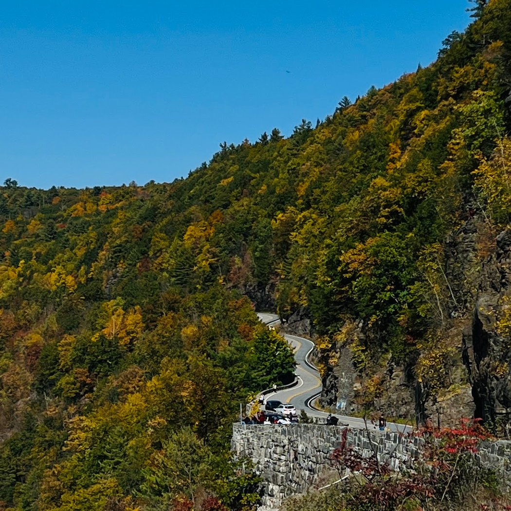 The Hawks Nest Lookout 2