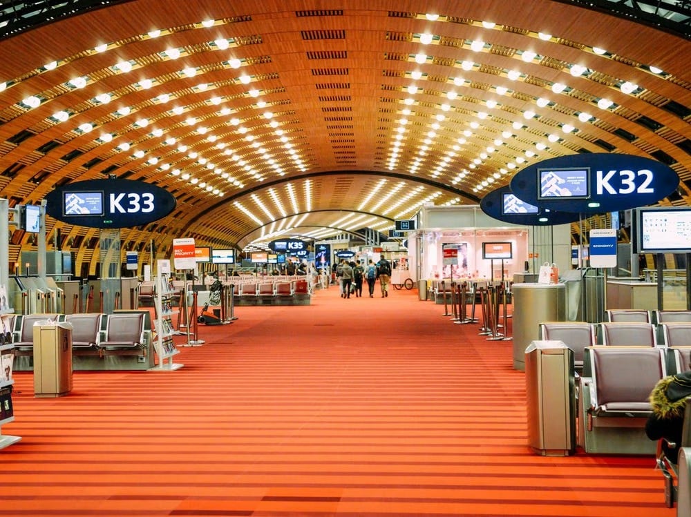 Circuit en bus à l'aéroport Paris-Charles de Gaulle 2
