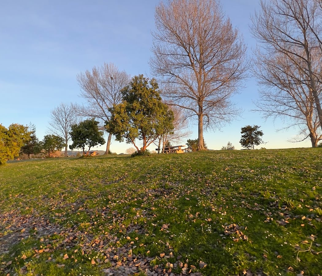 Alameda Creek Regional Trail - Isherwood Staging Area 2