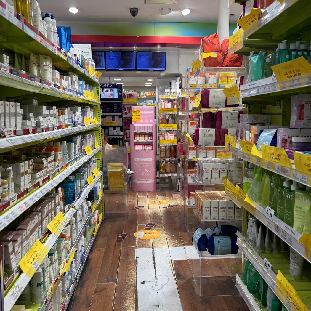 Pharmacie Monge Notre Dame 3