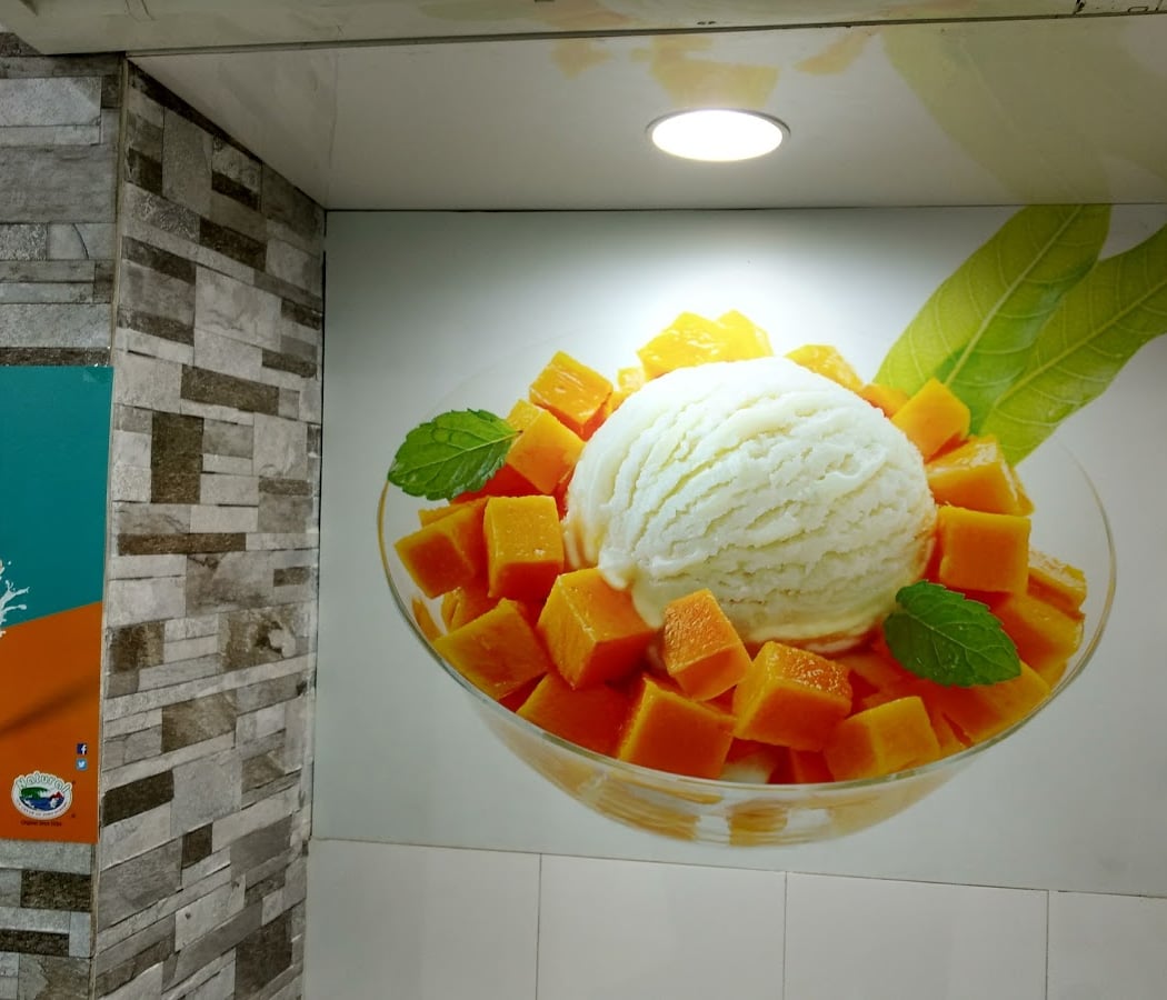 Naturals Ice Cream 3