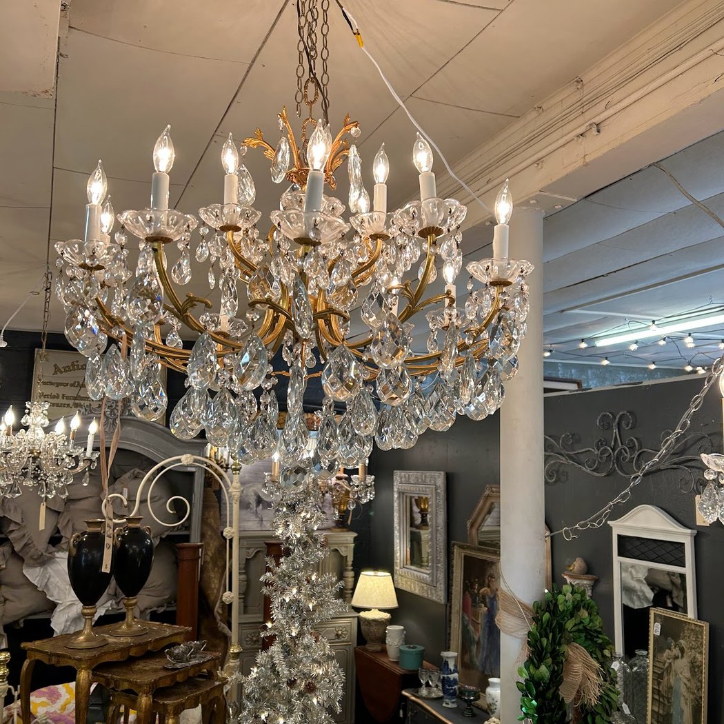 Center Street Antiques 3