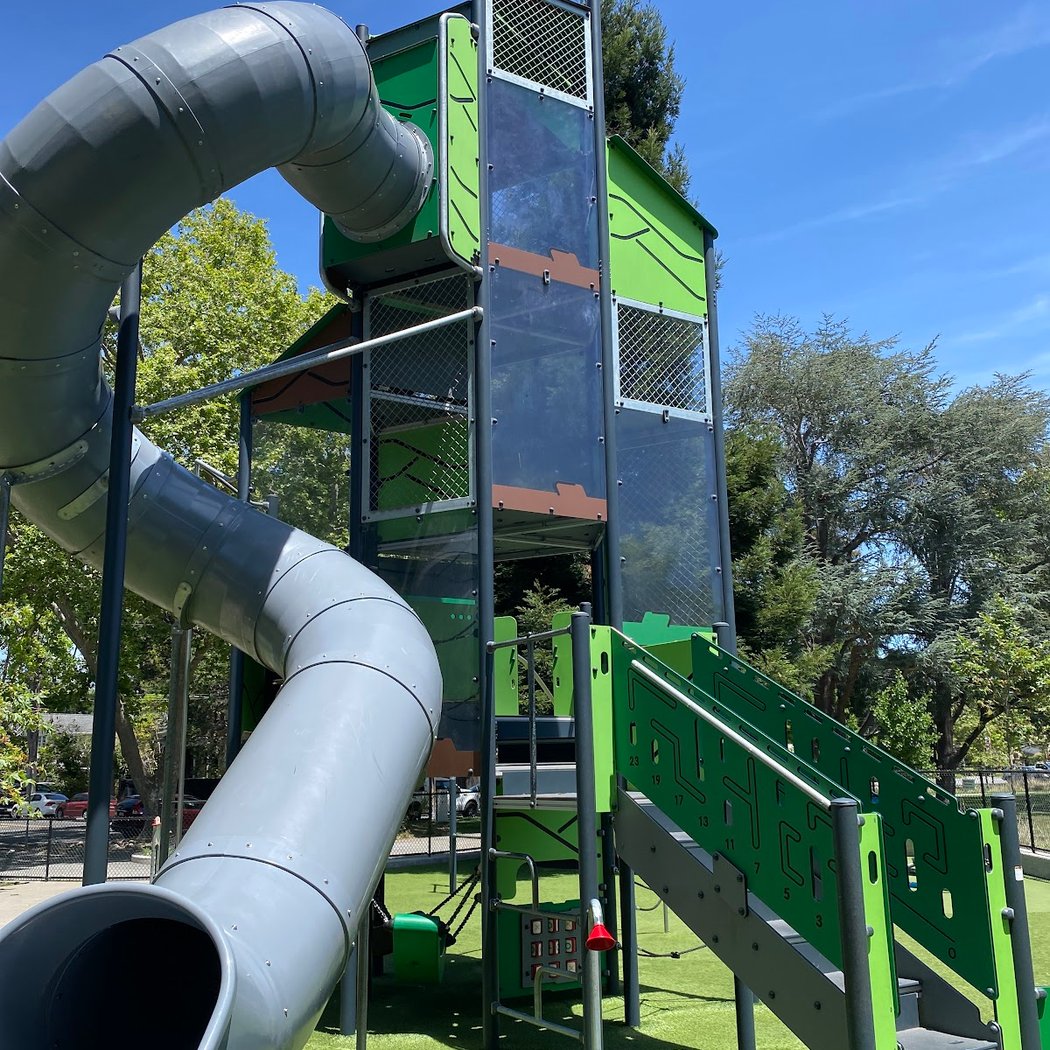 Rinconada park playground 1
