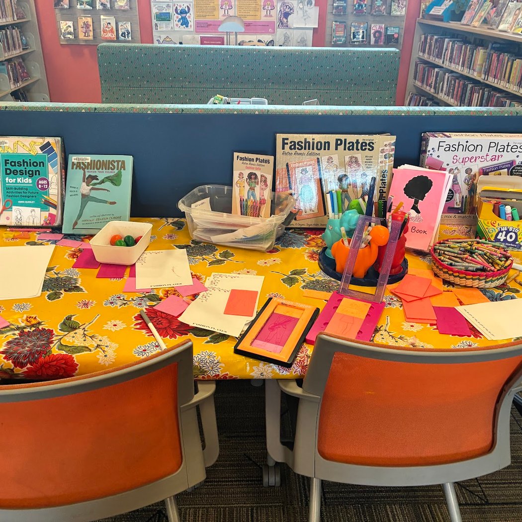 Let’s Draw! Cartoon Expressions at the Library 1