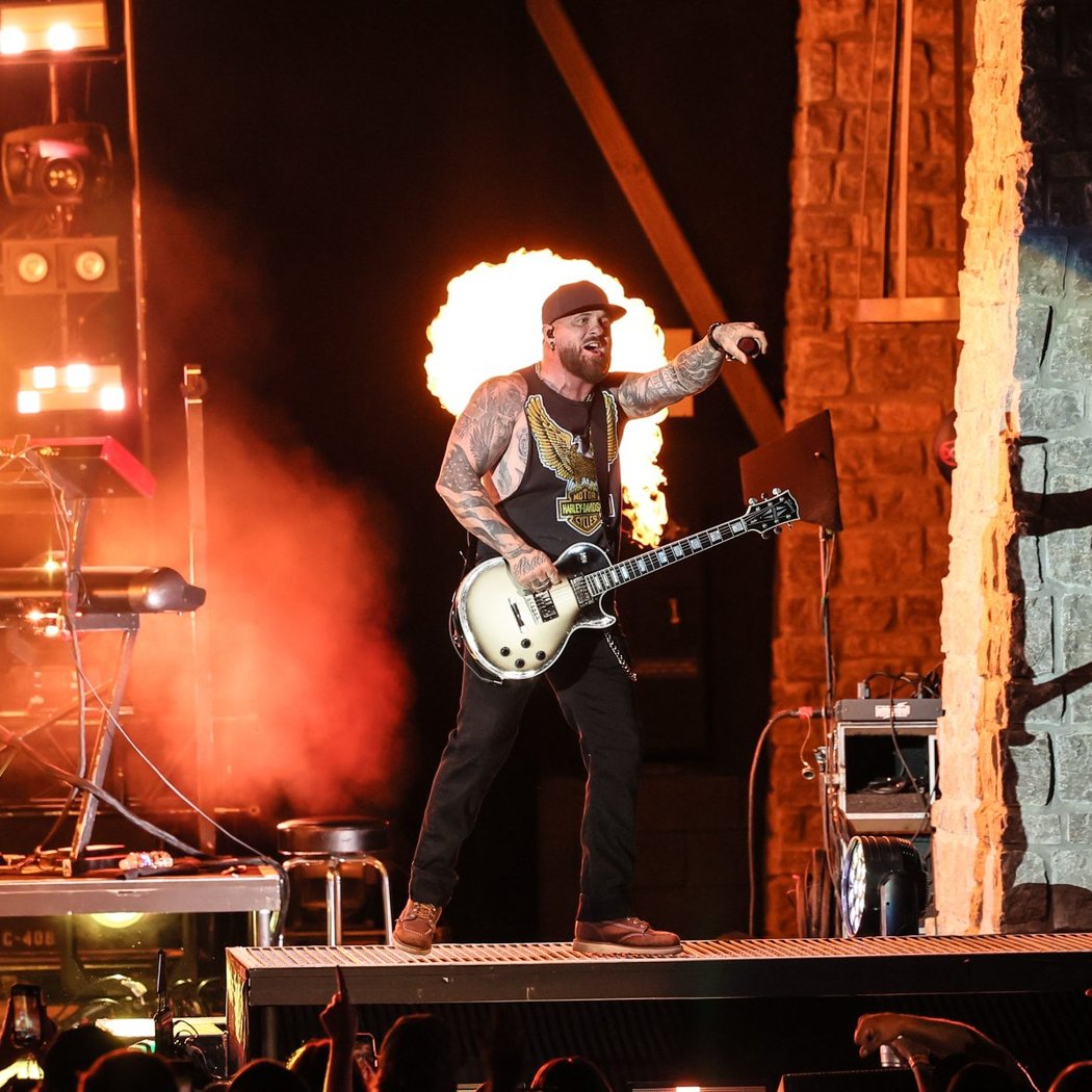 Brantley Gilbert: The Real American Tour 2