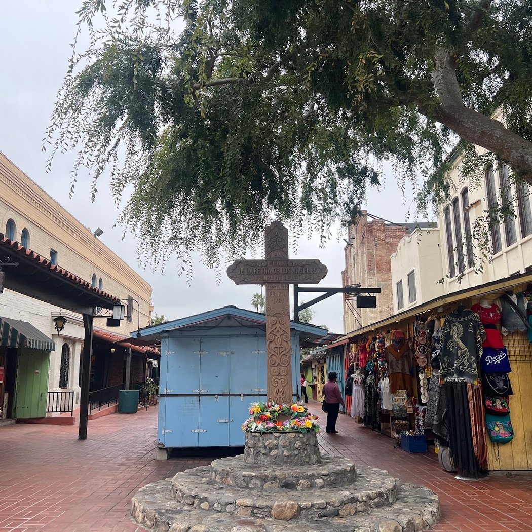 Olvera Street 2