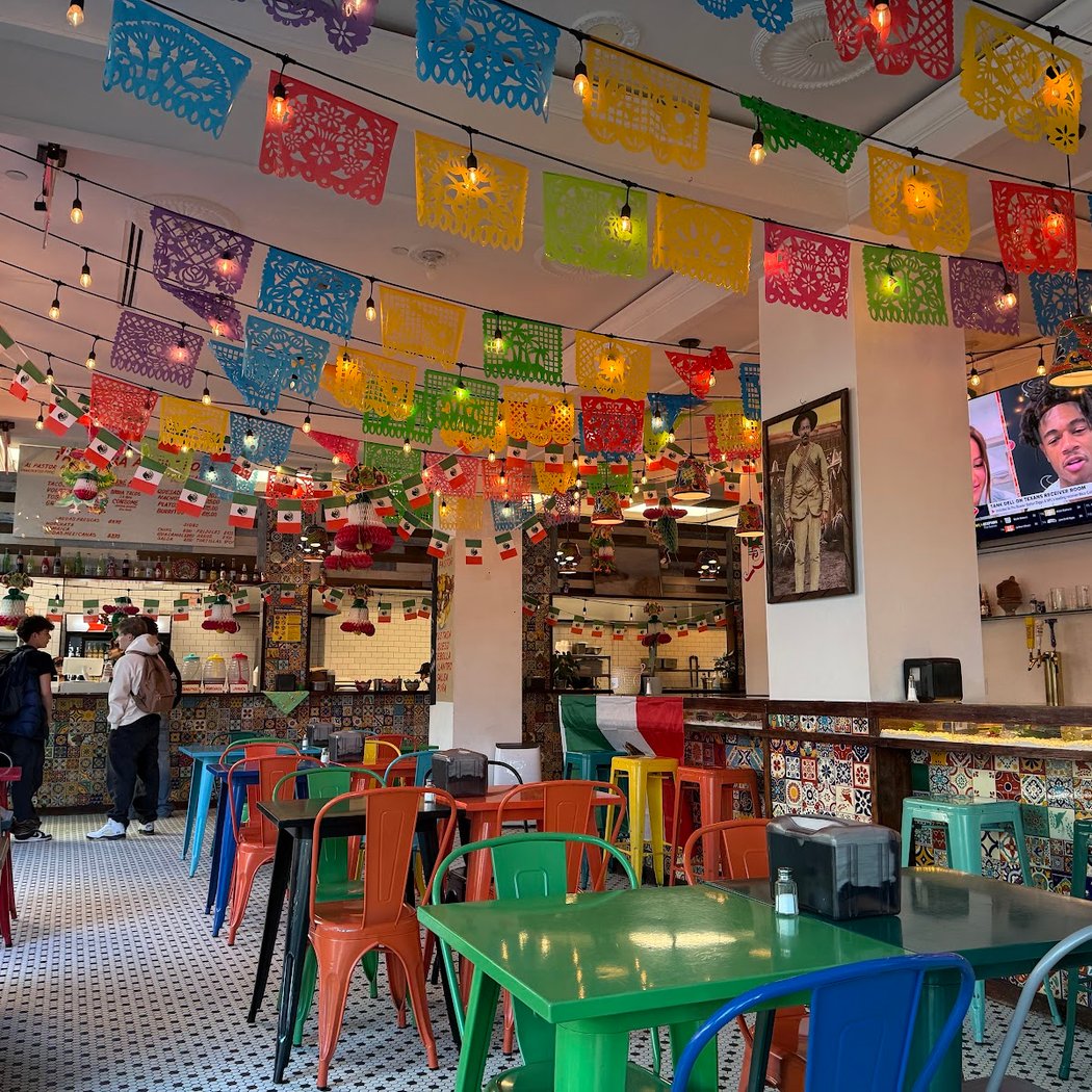 Taqueria Al Pastor & Bar 3