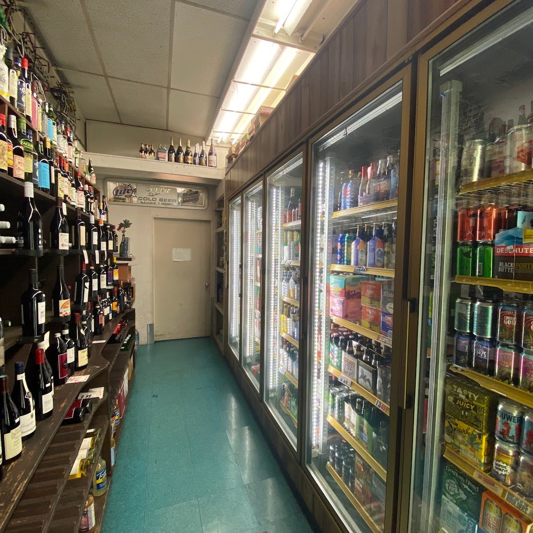 Buckingham Wine & Spirits 3