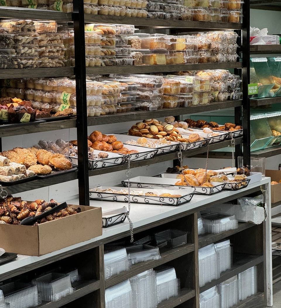 Gshmak Bakery and Cafe 2