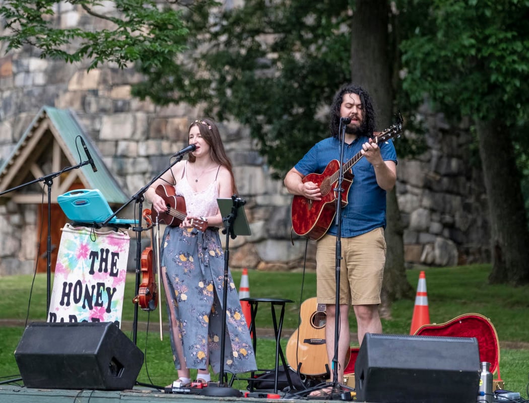 Summer Outdoor Concert Series: Honey Badgers 1