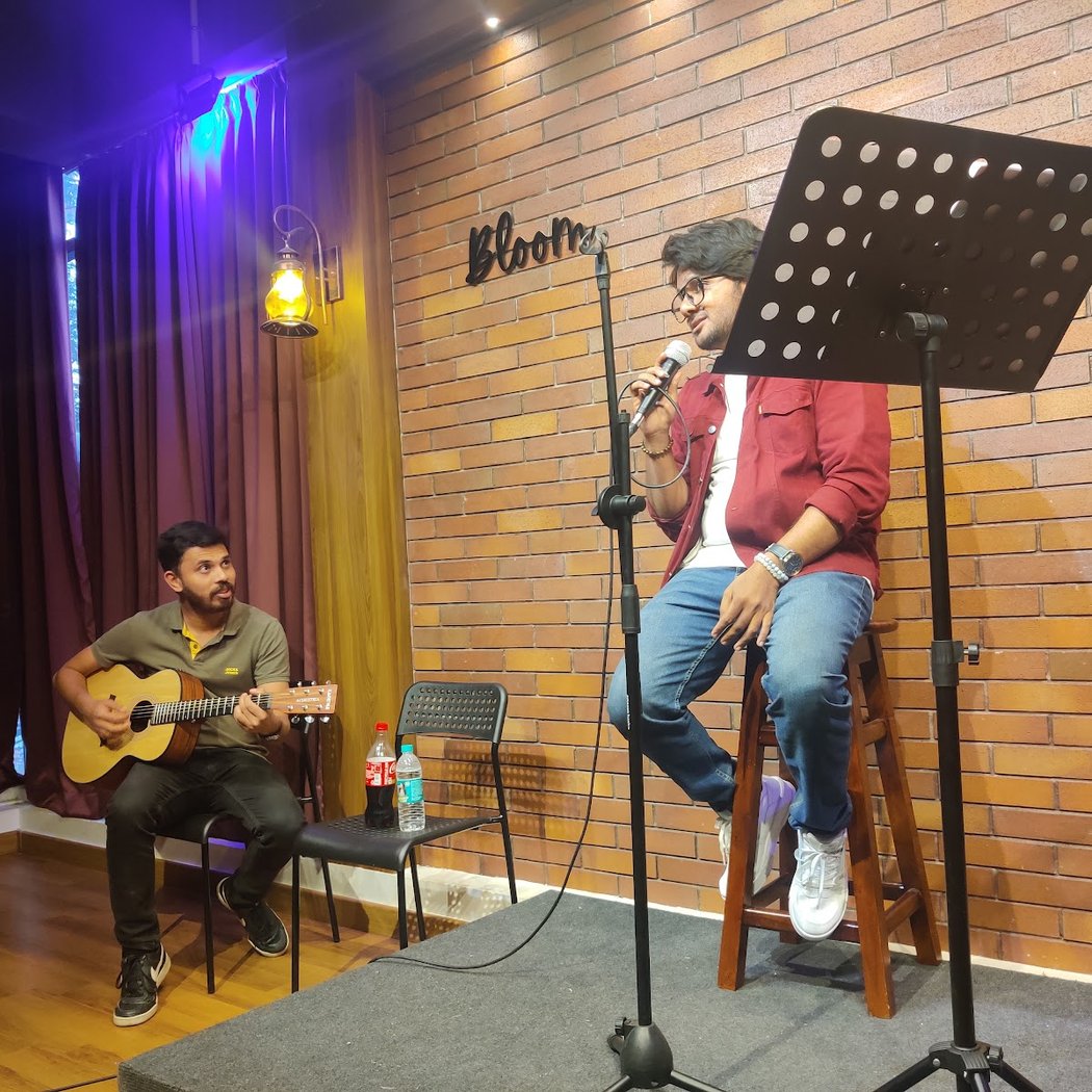 Mic Check : Improv 3