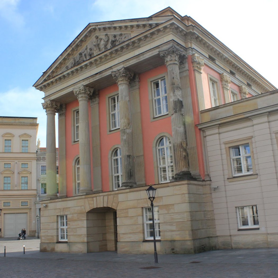 Tourist Information On Altenmarkt 3