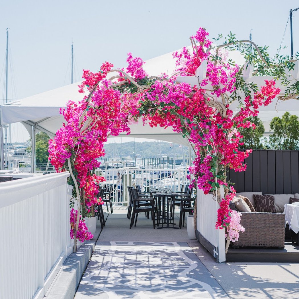 The Cove Restaurant & Oyster Bar 3